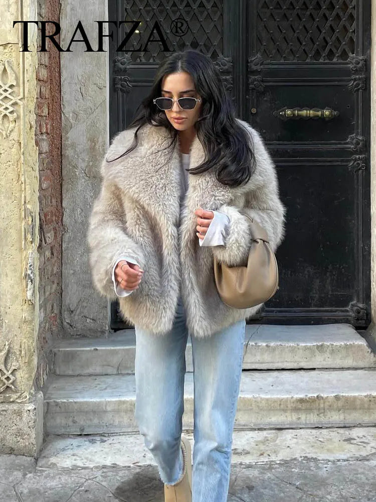 Chic Faux Fur Jacket