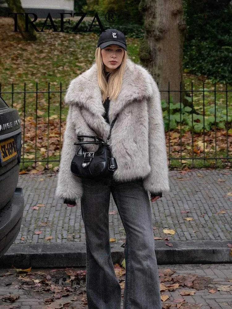 Chic Faux Fur Jacket